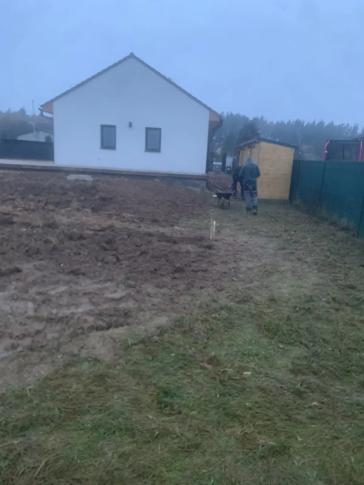 Realizace nové zahrady o rozloze přibližně 1 000 m²